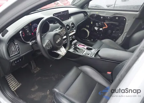 2022 Kia Stinger Gt-Line z USA, uszkodzony, nr VIN KNAE35LD9N6102875